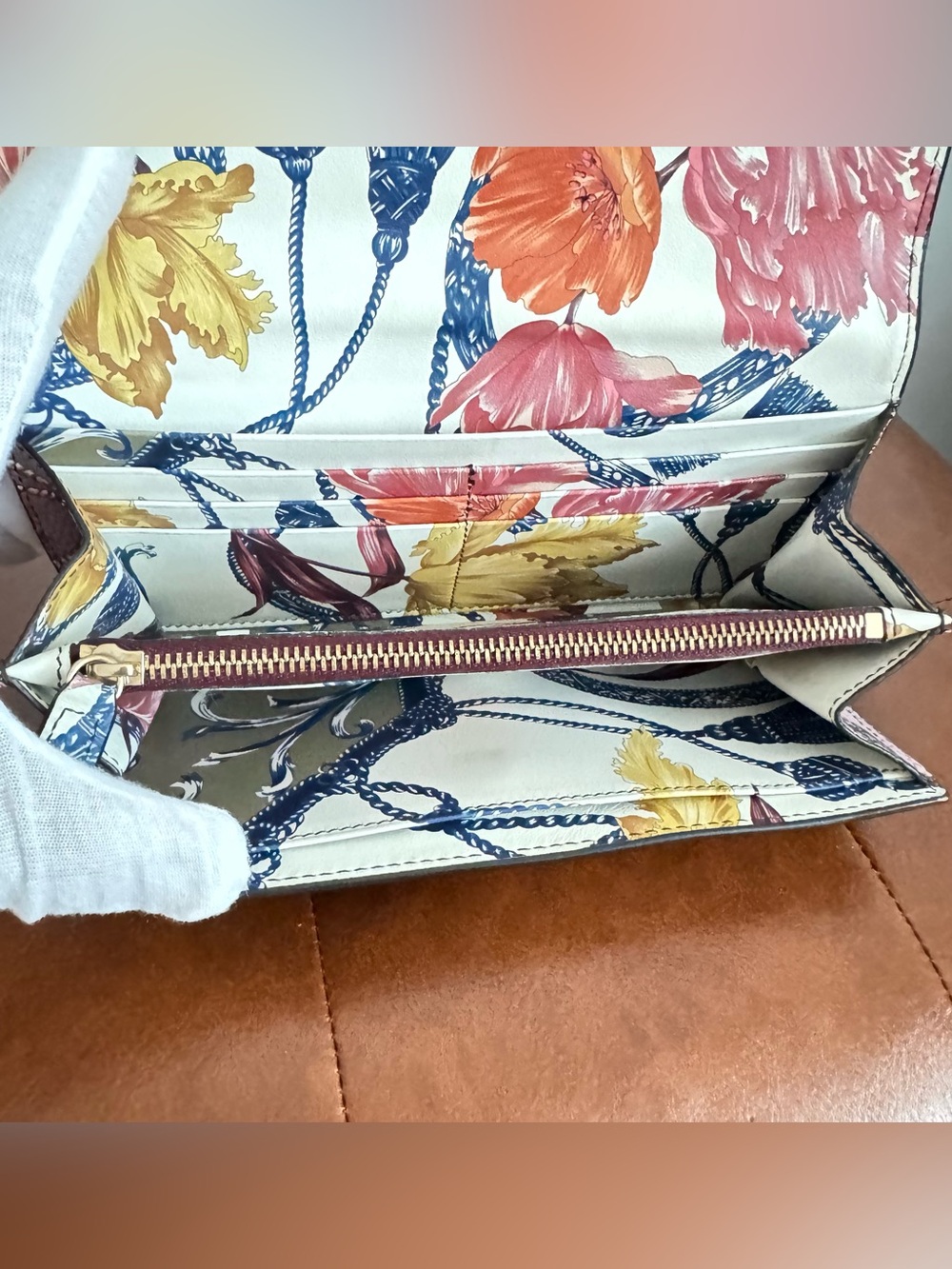 Salvatore Ferragamo Printed Leather Gancini Continental Wallet - Picture 5 of 10